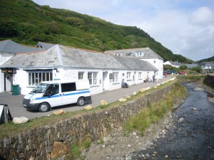 Stevo Arriving Late into Boscastle!